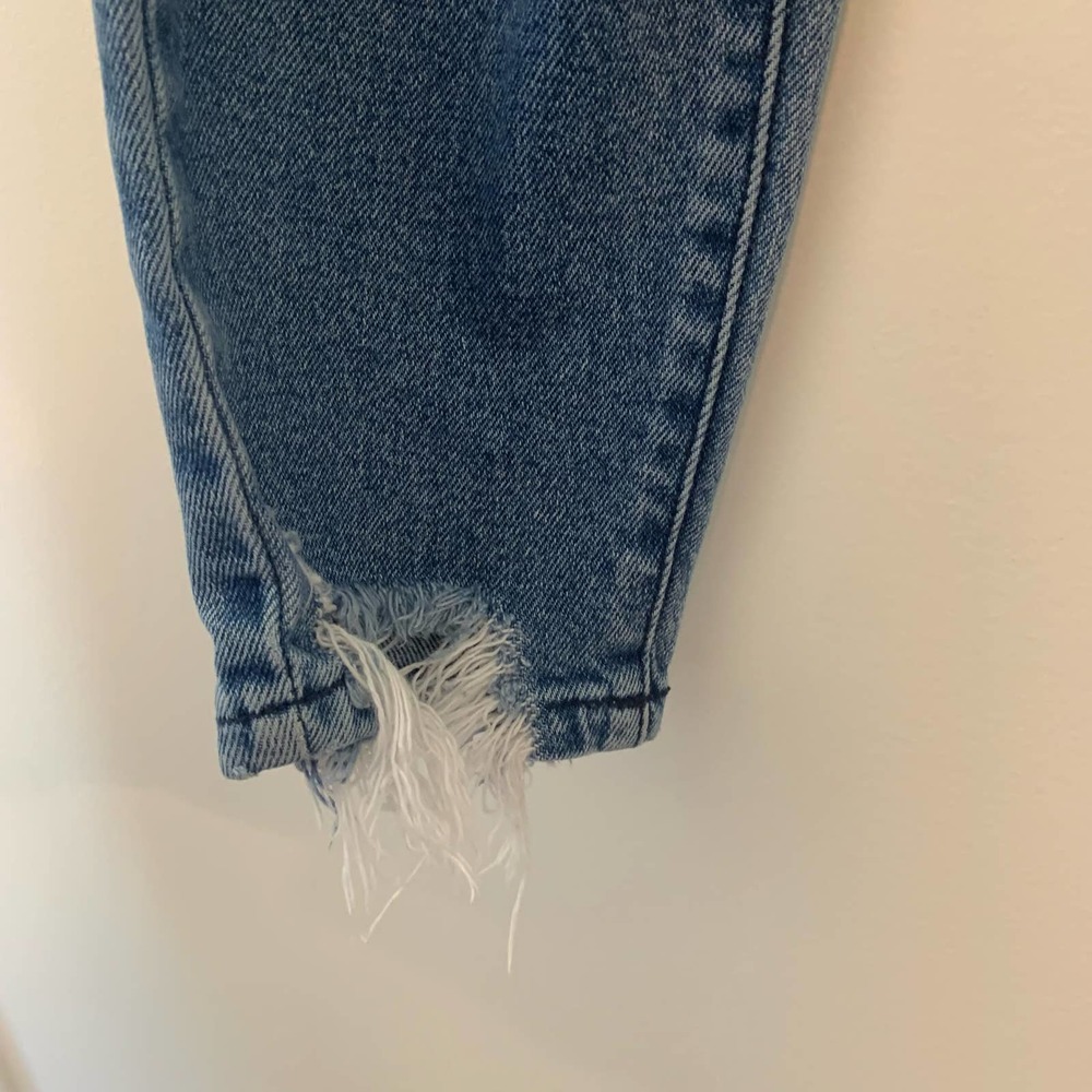 Cello Distressed Skinny Jeans Size 3/26 Blue Zip Button Closure Casual Cotton - Picture 6 of 15